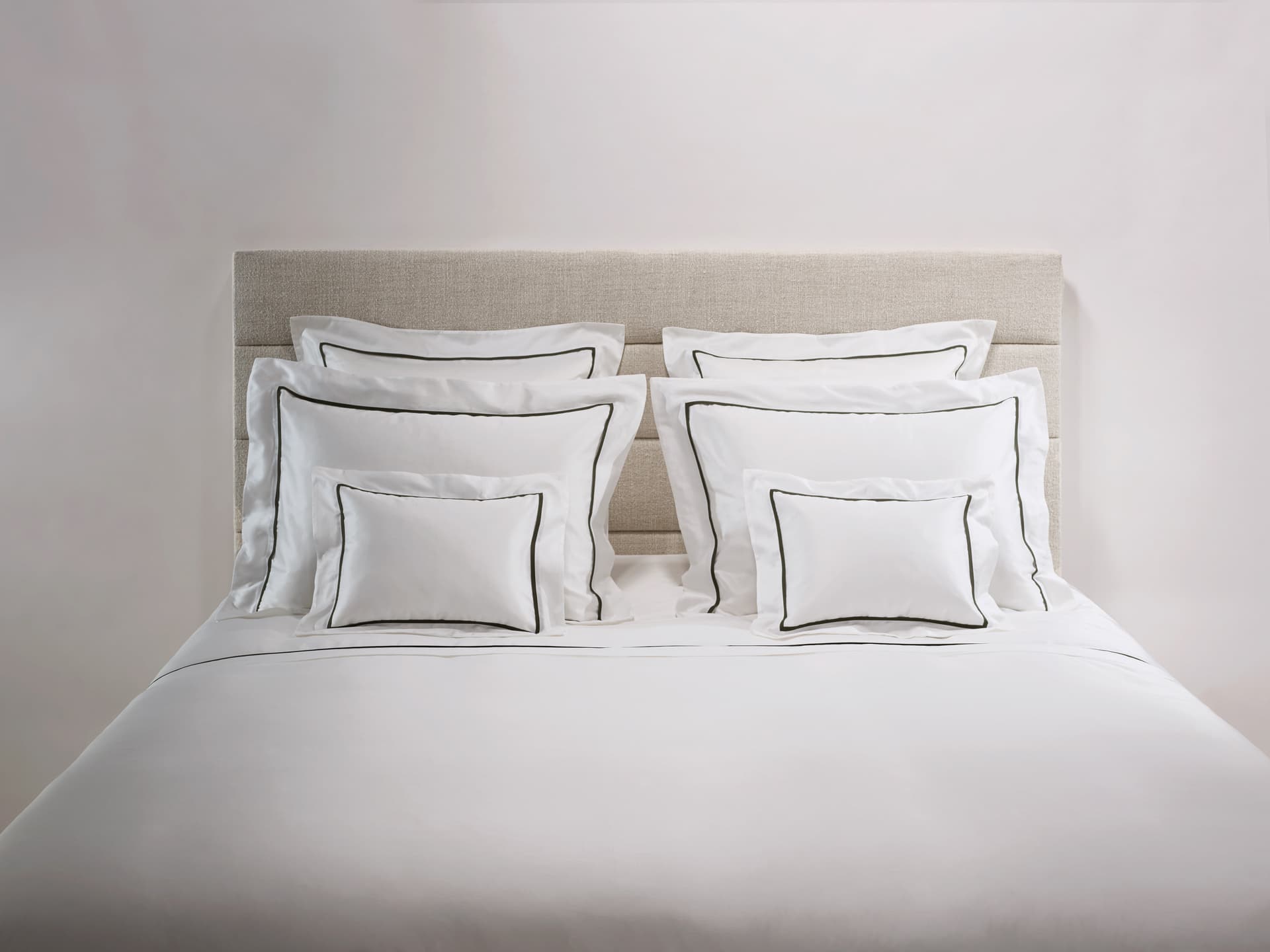 Elite Bed Image